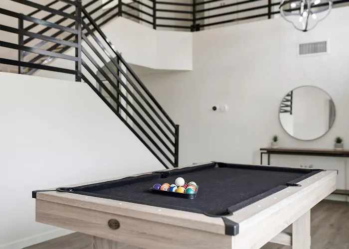 Holiday home Sereno - Sparkling Pool - Near Scottsdale Quarter *