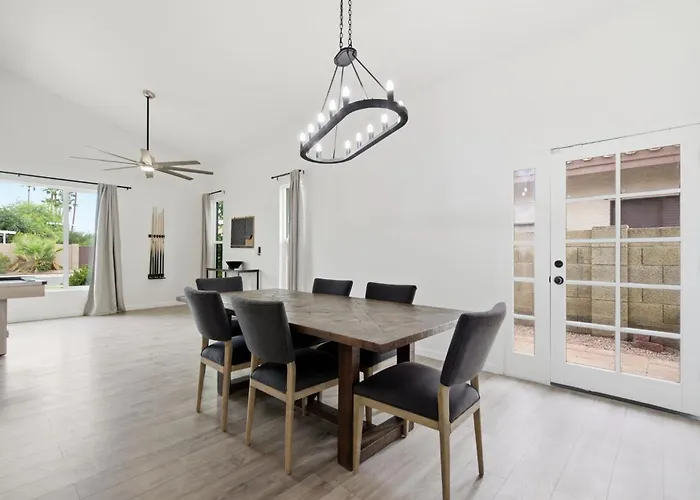 Sereno - Sparkling Pool - Near Scottsdale Quarter