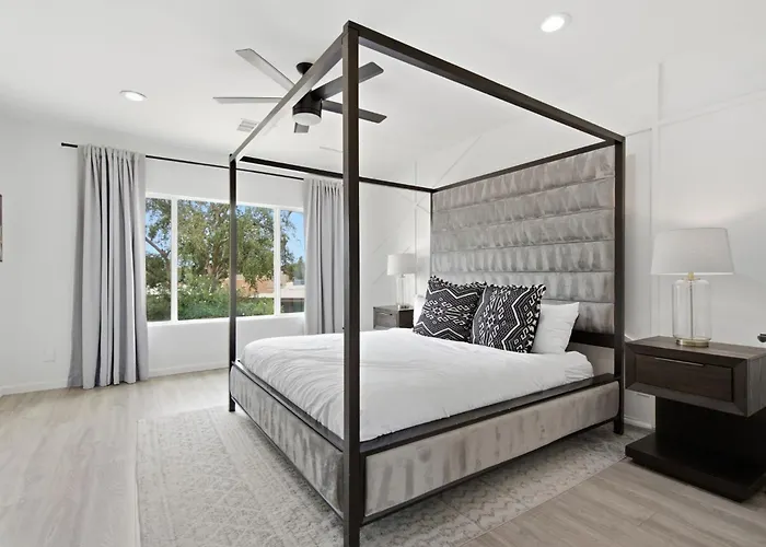 Holiday home Sereno - Sparkling Pool - Near Scottsdale Quarter *